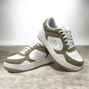 Alo Yoga Court Sneakers White Taupe Leather US M5.5 W7 EU37.5
